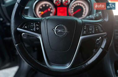 Універсал Opel Astra 2015 в Львові