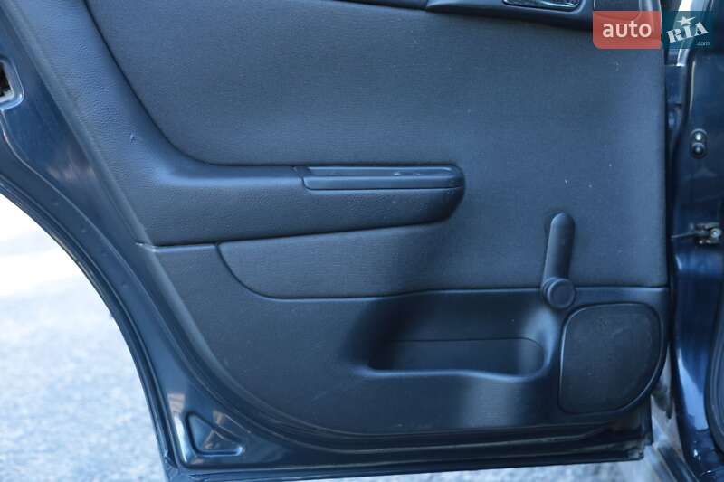 Универсал Opel Astra 2002 в Жмеринке