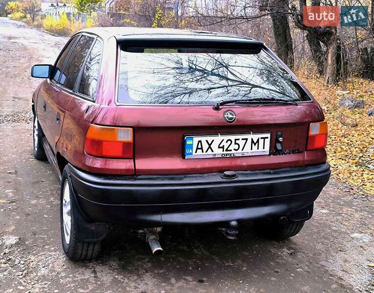 Хетчбек Opel Astra 1992 в Синельниковому фото 7 Хетчбек Opel Astra 1992 в Синельниковому