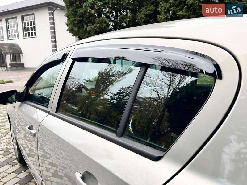 Хетчбек Opel Astra 2006 в Білій Церкві фото 29 Хетчбек Opel Astra 2006 в Білій Церкві
