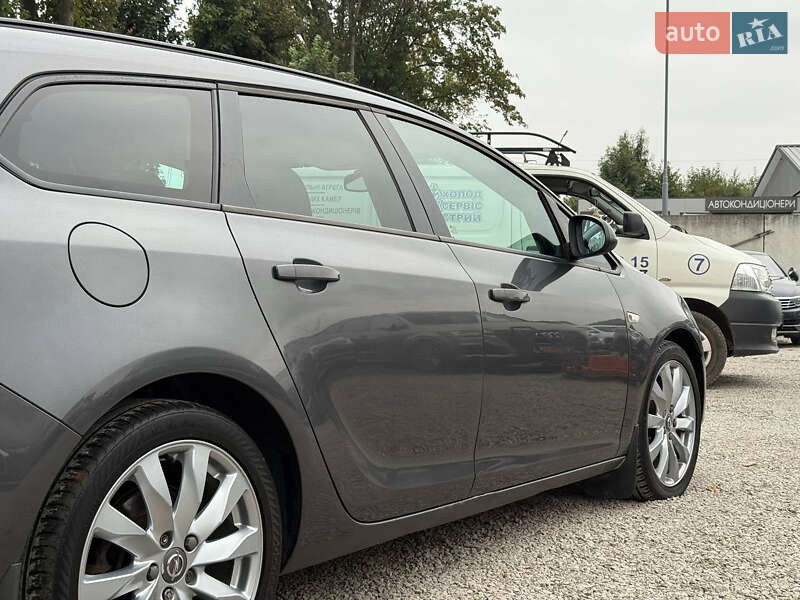 Универсал Opel Astra 2011 в Стрые фото 16 Универсал Opel Astra 2011 в Стрые