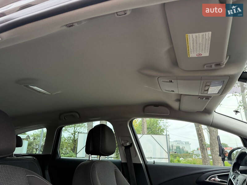 Универсал Opel Astra 2011 в Стрые фото 23 Универсал Opel Astra 2011 в Стрые