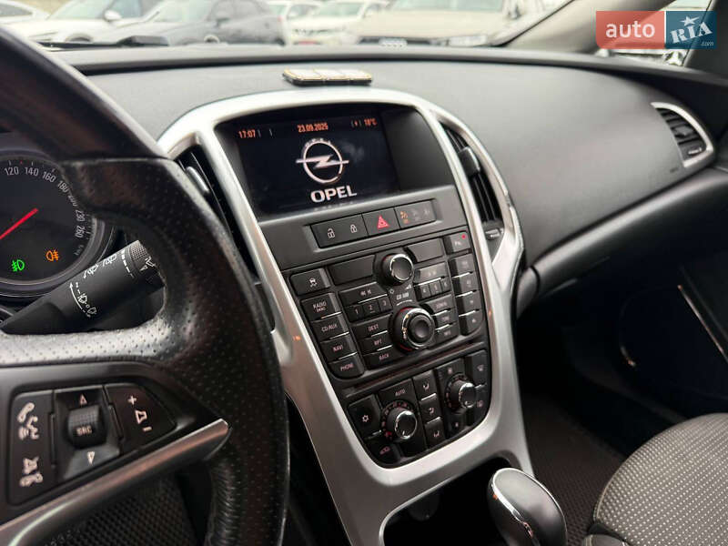 Универсал Opel Astra 2011 в Стрые фото 44 Универсал Opel Astra 2011 в Стрые