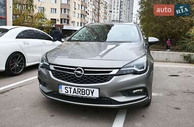 Универсал Opel Astra 2017 в Броварах