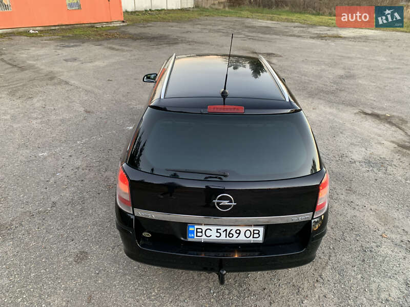 Универсал Opel Astra 2007 в Дрогобыче