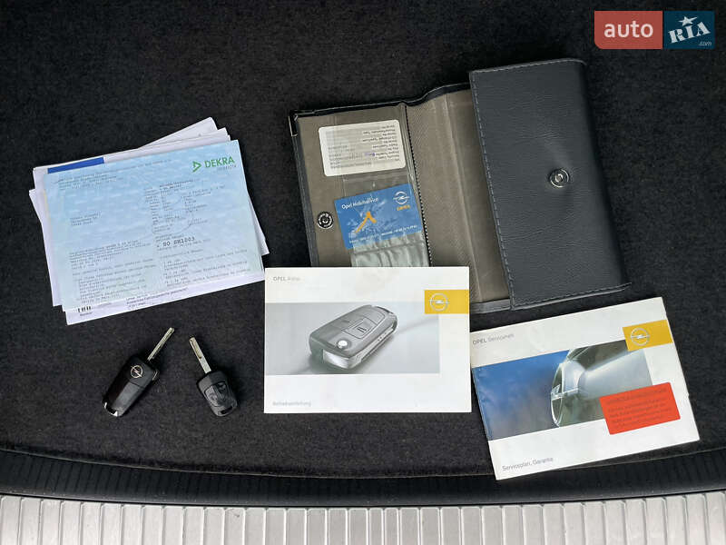 Универсал Opel Astra 2009 в Луцке фото 64 Универсал Opel Astra 2009 в Луцке