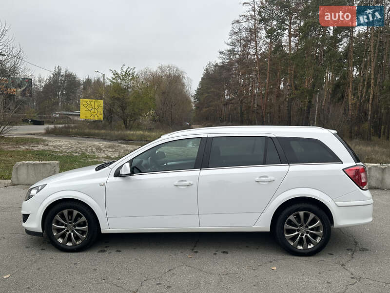 Универсал Opel Astra 2010 в Харькове фото 3 Универсал Opel Astra 2010 в Харькове
