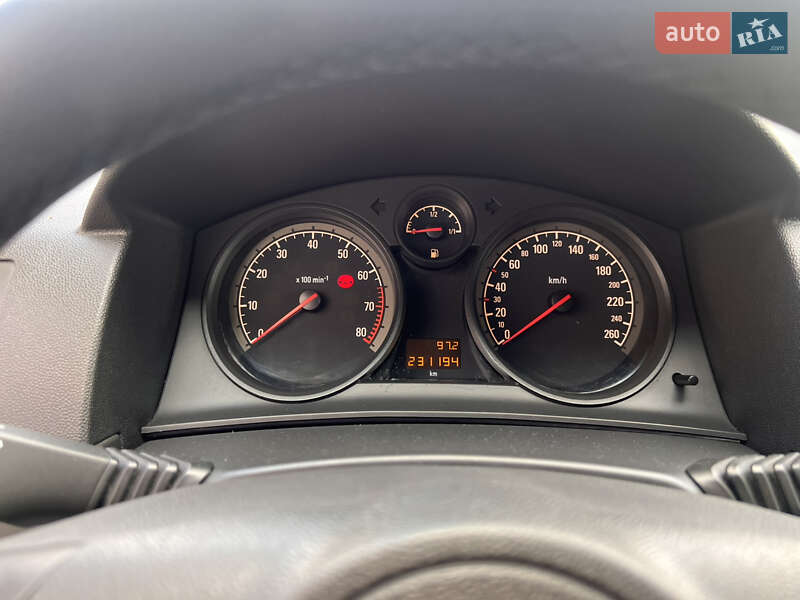 Универсал Opel Astra 2010 в Луцке фото 19 Универсал Opel Astra 2010 в Луцке