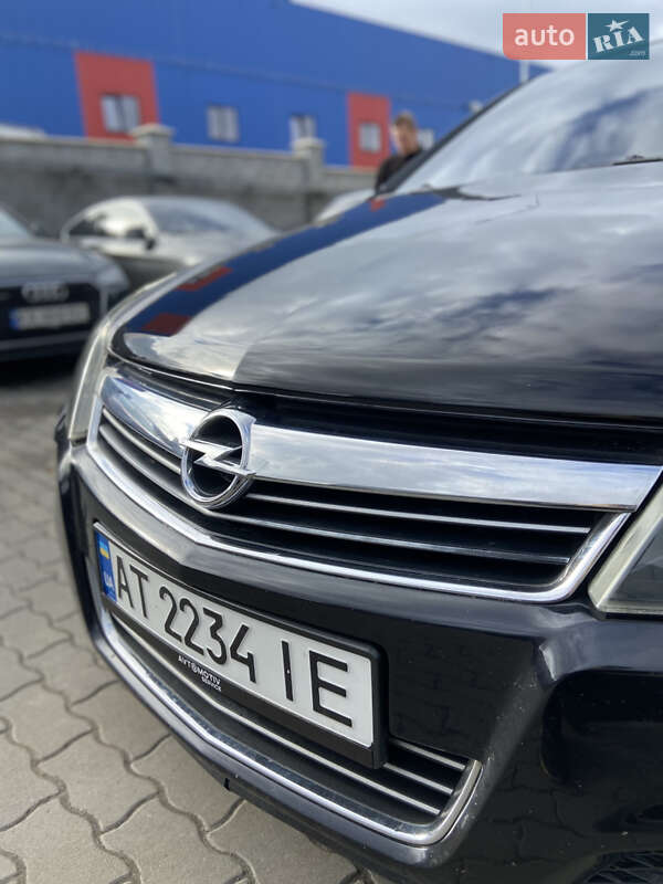 Хэтчбек Opel Astra 2007 в Ивано-Франковске фото 14 Хэтчбек Opel Astra 2007 в Ивано-Франковске