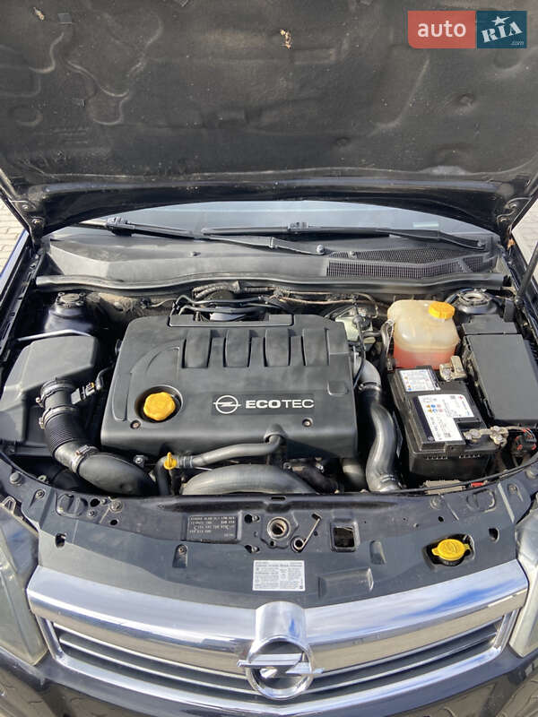 Хэтчбек Opel Astra 2007 в Ивано-Франковске фото 31 Хэтчбек Opel Astra 2007 в Ивано-Франковске