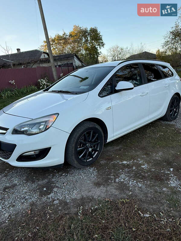 Универсал Opel Astra 2015 в Тернополе фото 6 Универсал Opel Astra 2015 в Тернополе
