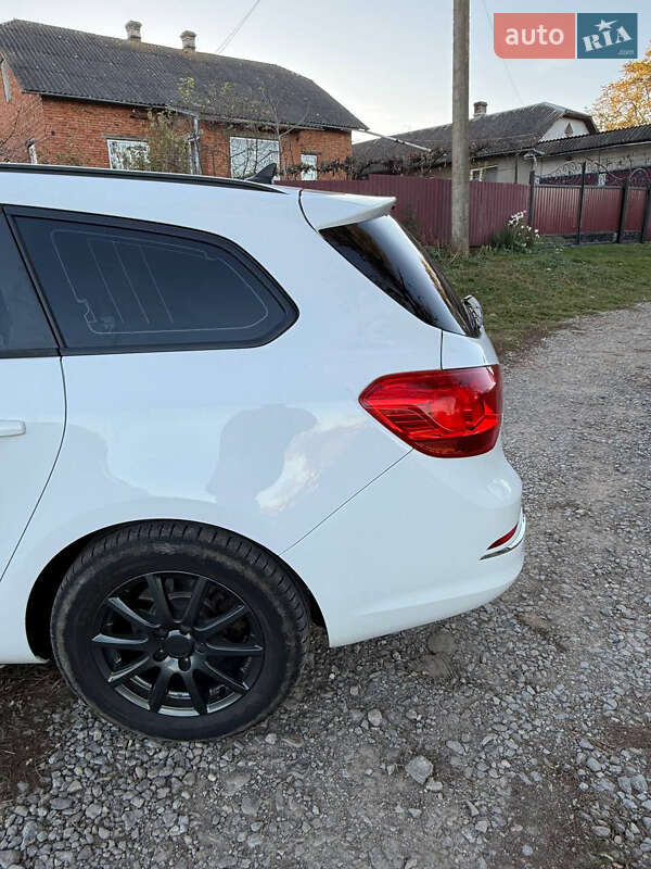 Универсал Opel Astra 2015 в Тернополе фото 10 Универсал Opel Astra 2015 в Тернополе