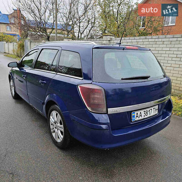 Універсал Opel Astra 2007 в Києві