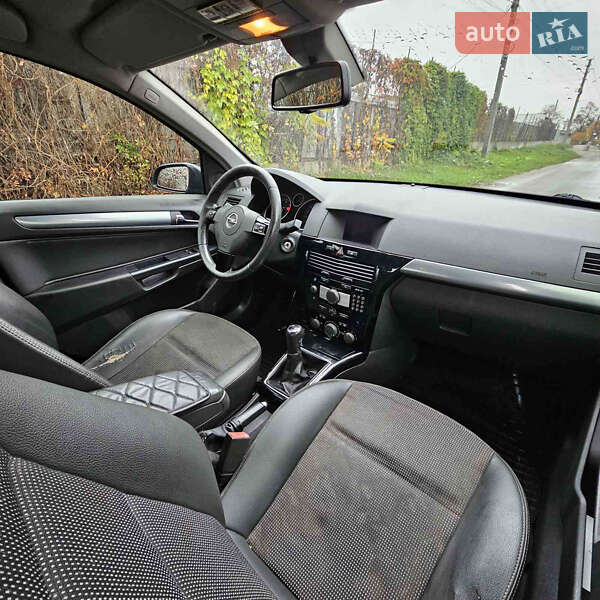 Універсал Opel Astra 2007 в Києві