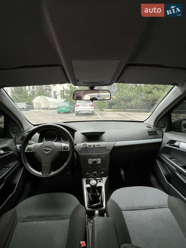 Универсал Opel Astra 2005 в Киеве фото 17 Универсал Opel Astra 2005 в Киеве