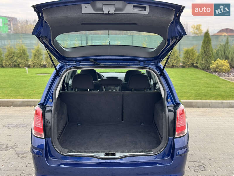 Універсал Opel Astra 2005 в Вінниці