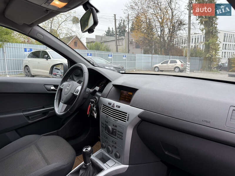 Універсал Opel Astra 2010 в Вінниці фото 46 Універсал Opel Astra 2010 в Вінниці