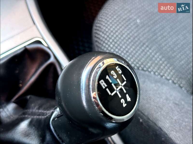 Хэтчбек Opel Astra 2006 в Нетешине