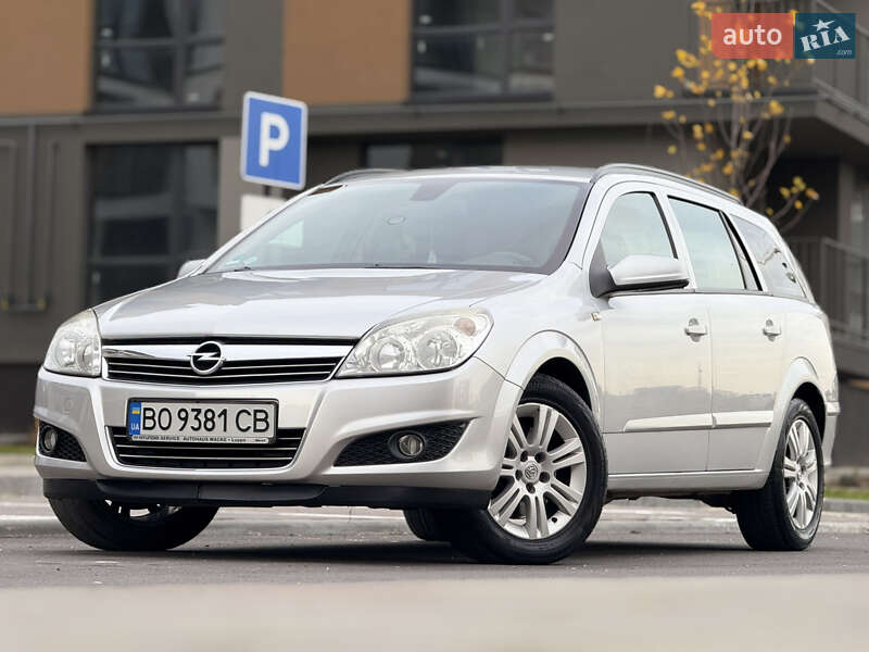 Универсал Opel Astra 2008 в Тернополе