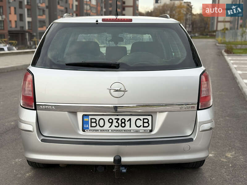 Универсал Opel Astra 2008 в Тернополе