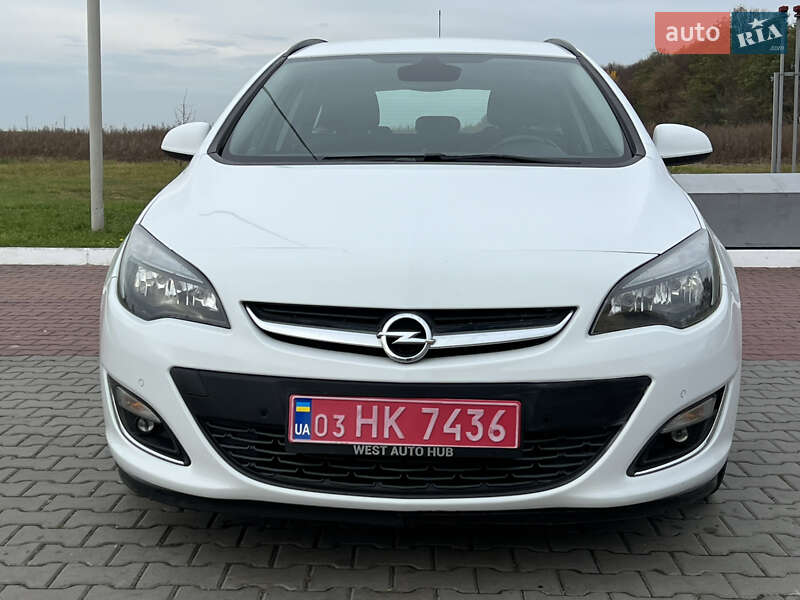 Универсал Opel Astra 2013 в Луцке фото 3 Универсал Opel Astra 2013 в Луцке