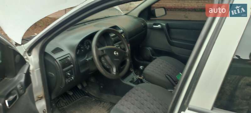 Універсал Opel Astra 2001 в Прилуках