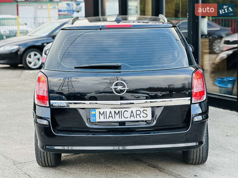 Універсал Opel Astra 2009 в Харкові