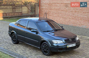 Седан Opel Astra 2001 в Львове