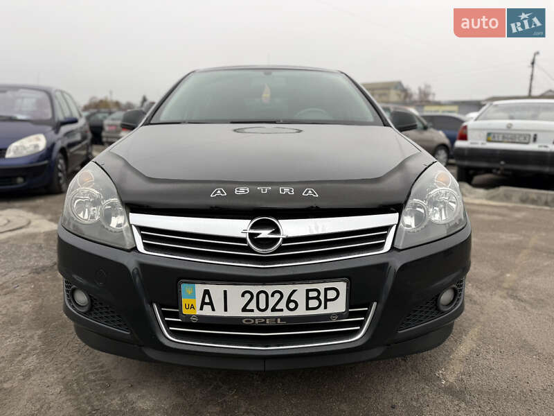 Хетчбек Opel Astra 2012 в Білій Церкві
