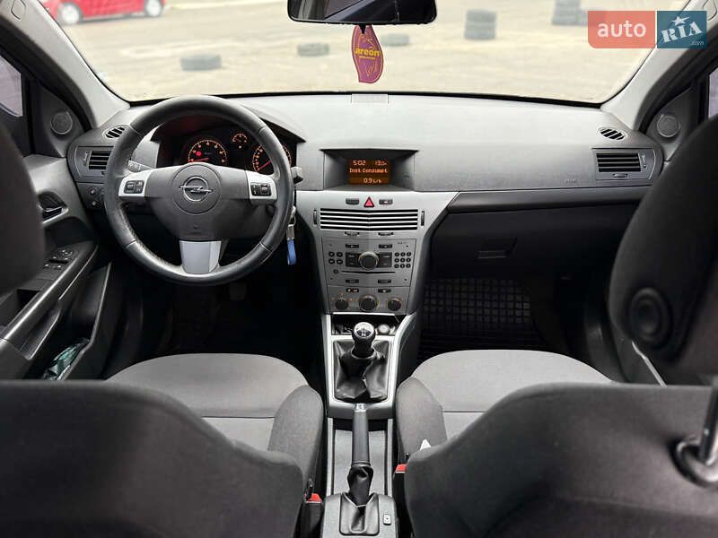 Хетчбек Opel Astra 2012 в Білій Церкві