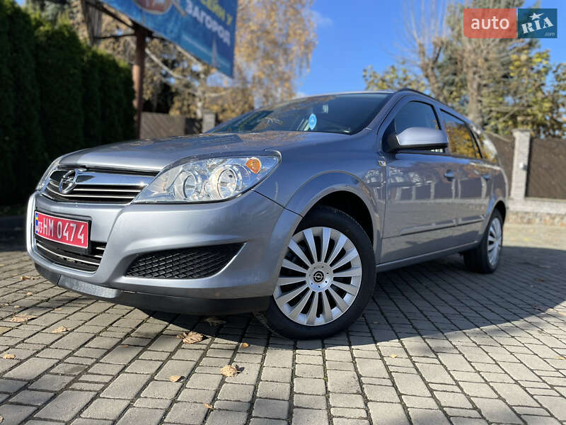 Универсал Opel Astra 2009 в Луцке фото Универсал Opel Astra 2009 в Луцке