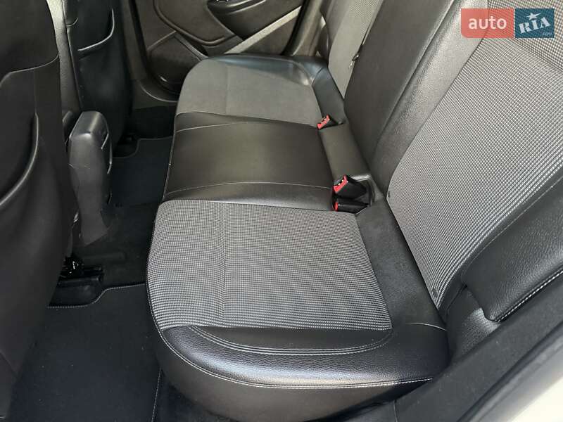 Хэтчбек Opel Astra 2014 в Стрые