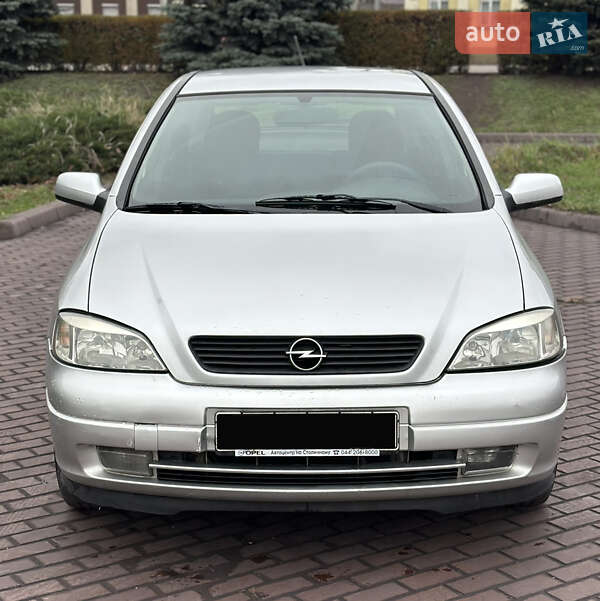 Хэтчбек Opel Astra 2004 в Днепре