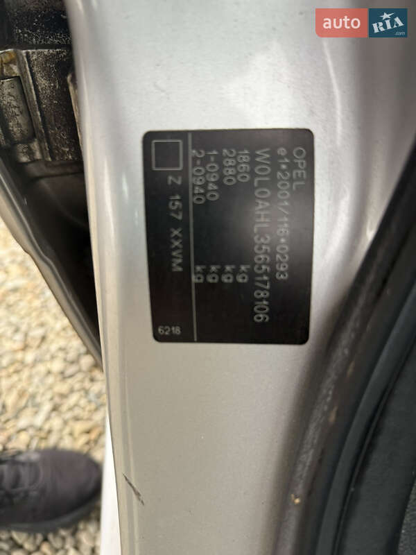 Универсал Opel Astra 2006 в Калуше