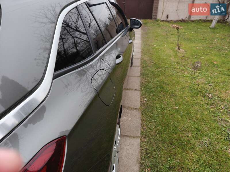 Універсал Opel Astra 2016 в Львові