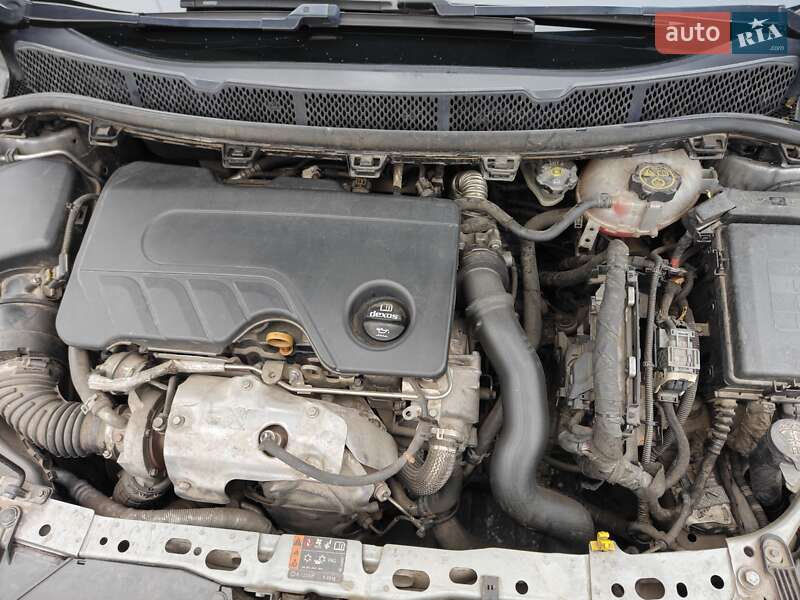 Універсал Opel Astra 2016 в Львові