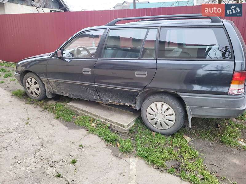 Универсал Opel Astra 1993 в Тернополе фото Универсал Opel Astra 1993 в Тернополе