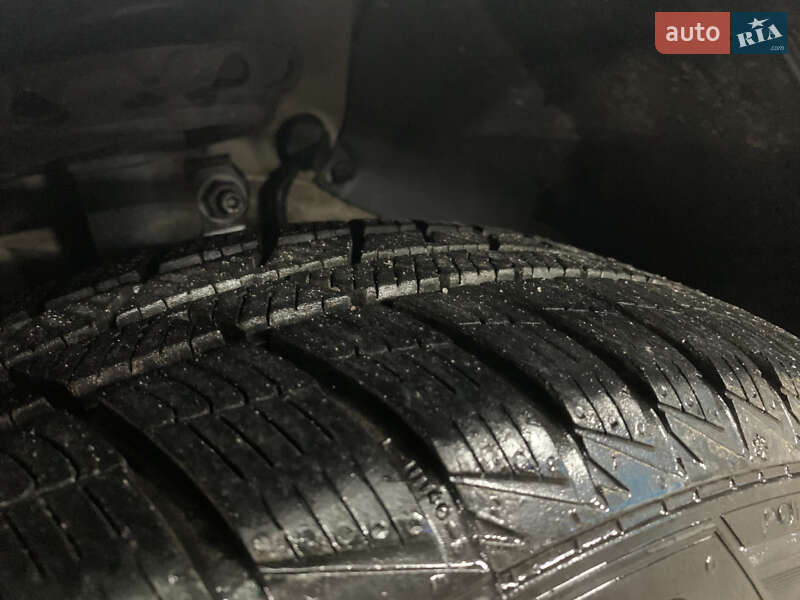 Універсал Opel Astra 2010 в Рівному