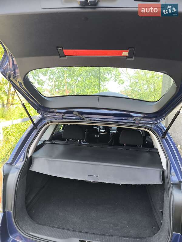 Универсал Opel Astra 2012 в Луцке