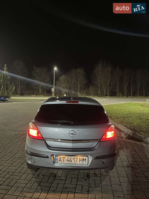Хетчбек Opel Astra 2005 в Калуші