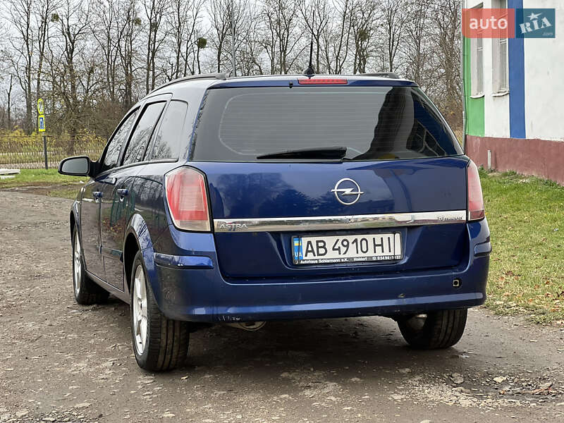Універсал Opel Astra 2006 в Вапнярці