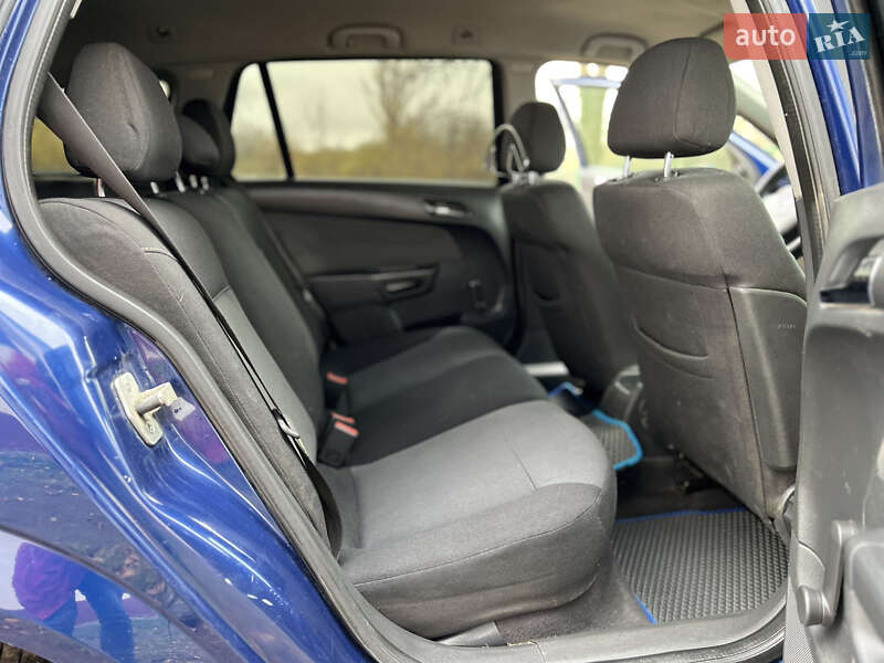 Універсал Opel Astra 2006 в Вапнярці