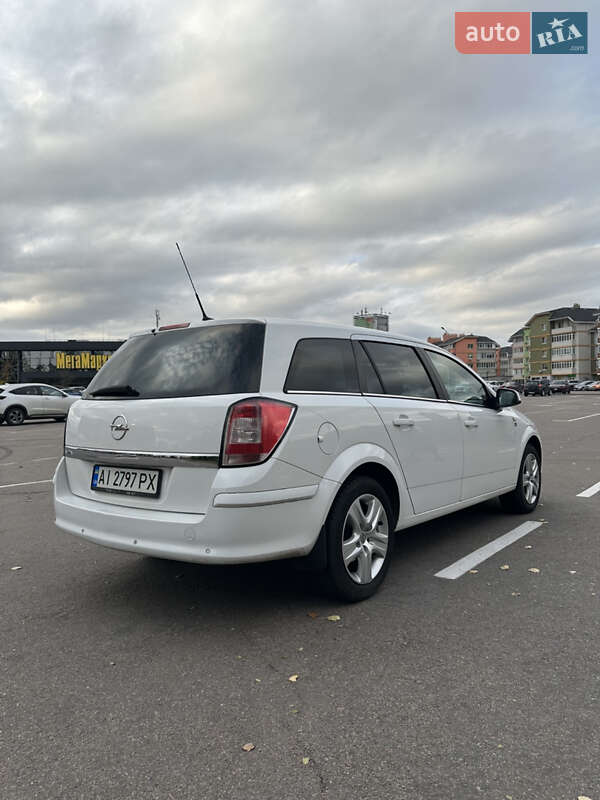 Універсал Opel Astra 2010 в Києві фото 3 Універсал Opel Astra 2010 в Києві