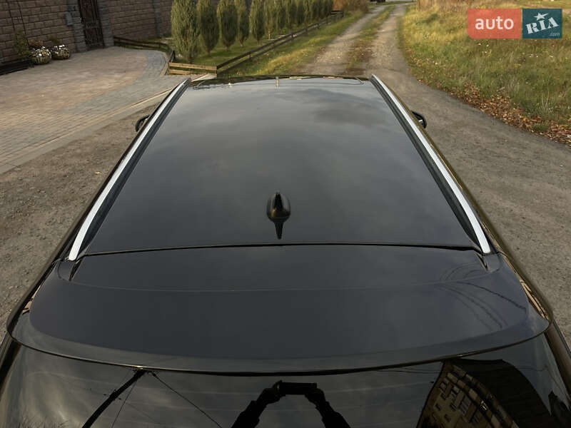 Універсал Opel Astra 2012 в Рівному