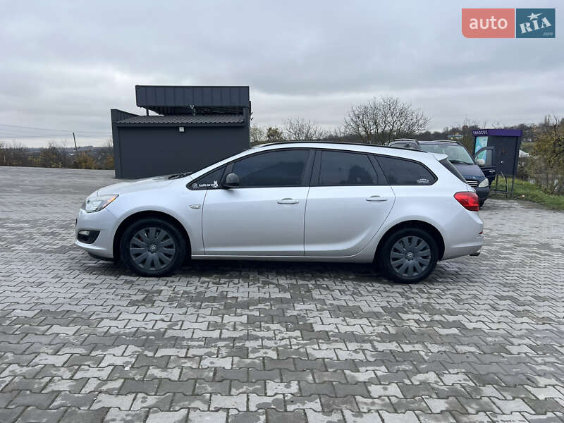 Универсал Opel Astra 2013 в Черновцах фото 4 Универсал Opel Astra 2013 в Черновцах