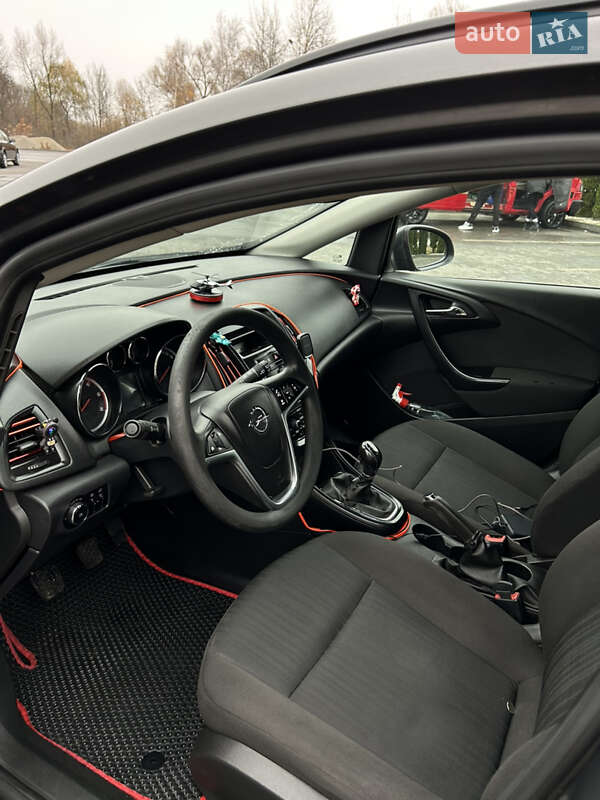 Универсал Opel Astra 2011 в Надворной фото 11 Универсал Opel Astra 2011 в Надворной