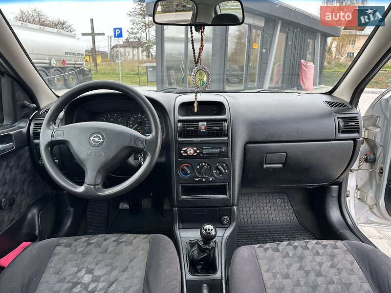 Хетчбек Opel Astra 1998 в Львові