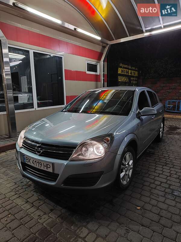 Opel Astra 2006