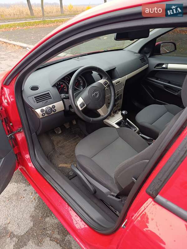 Хетчбек Opel Astra 2007 в Володимирі фото 8 Хетчбек Opel Astra 2007 в Володимирі