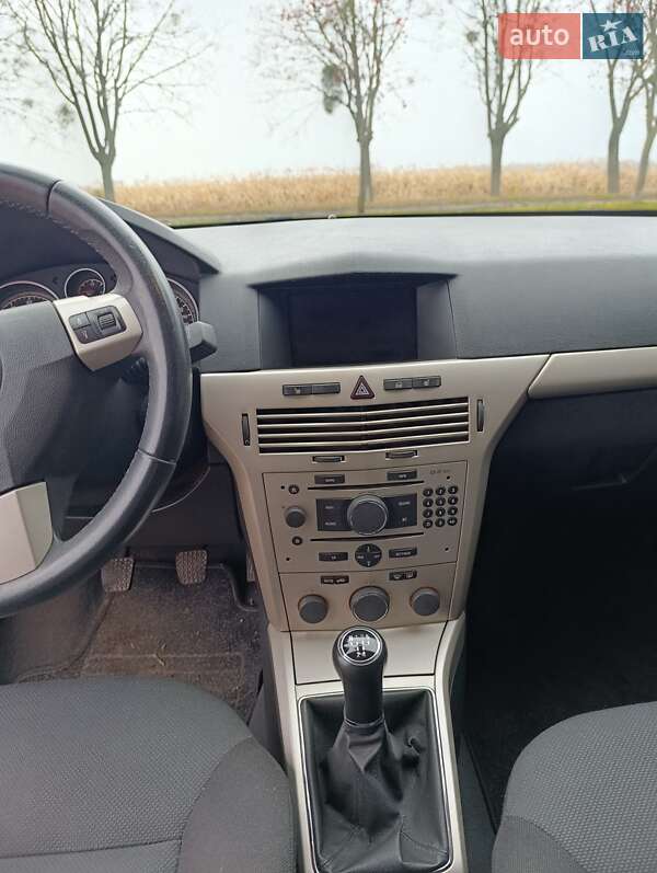 Хетчбек Opel Astra 2007 в Володимирі фото 13 Хетчбек Opel Astra 2007 в Володимирі